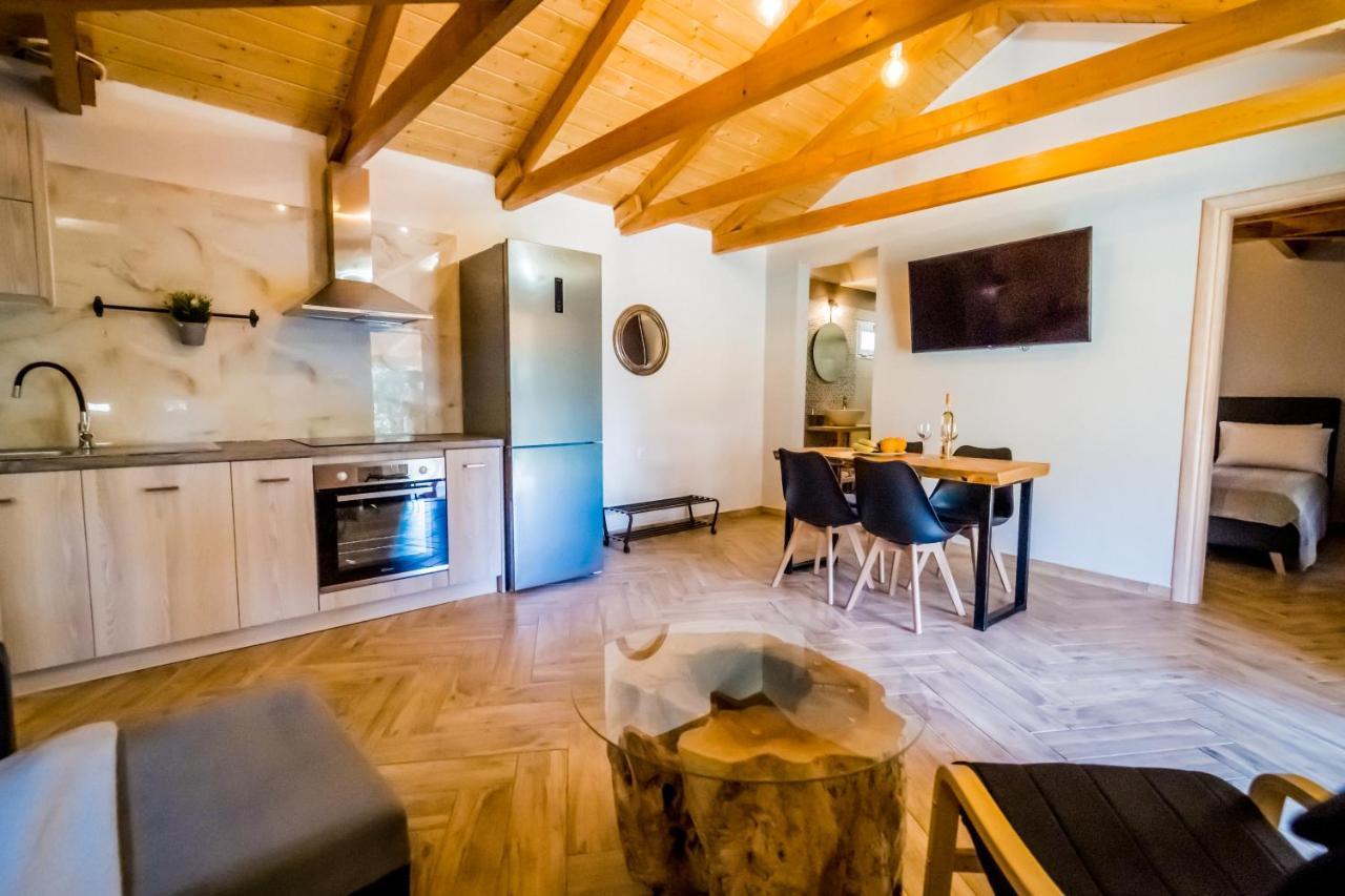 Elleria'S House Διαμέρισμα Φρύνι Εξωτερικό φωτογραφία